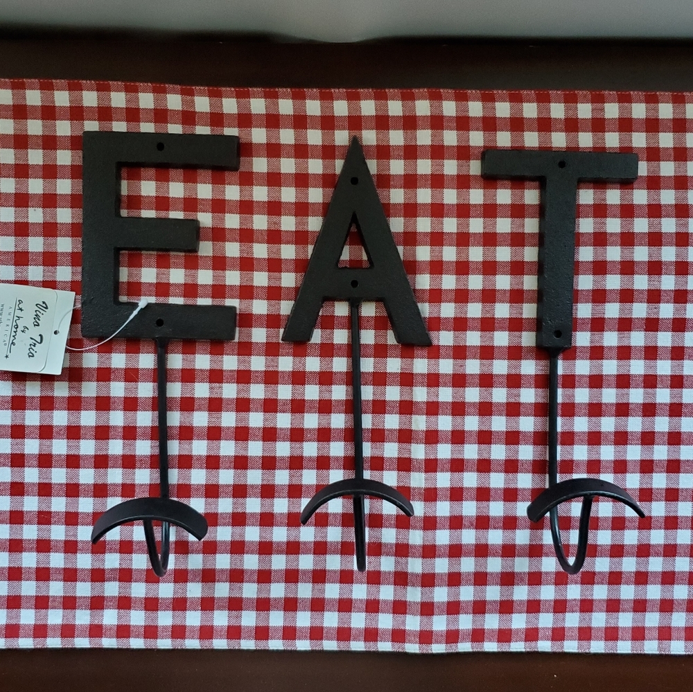 Kitchen / Dining Room Hooks